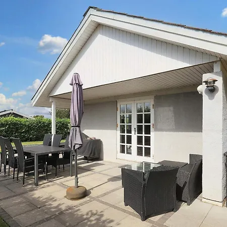 4 Person In Prázdninový dům Karrebæksminde